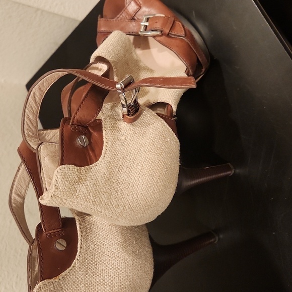 MICHAEL KORS Brown and Tan Women's Heels - Picture 5 of 8
